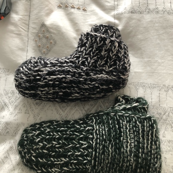 Fawn crochet adult booties/house shoes - Picture 7 of 7